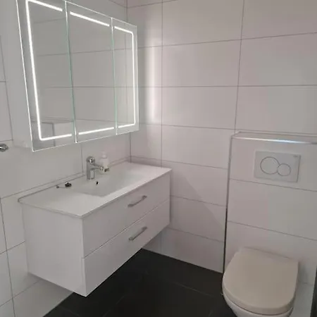 Apartment 3 Roms Leilighet Sentralt I Tromsdalen
